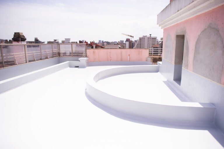 Poliureia em terraço- NEOTEX